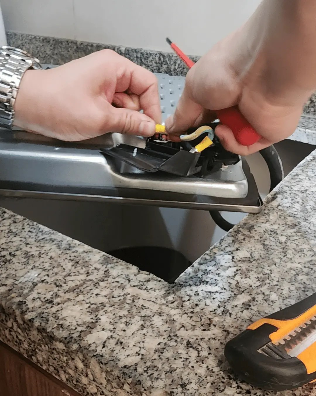 reparación de encimeras de platos eléctricas
